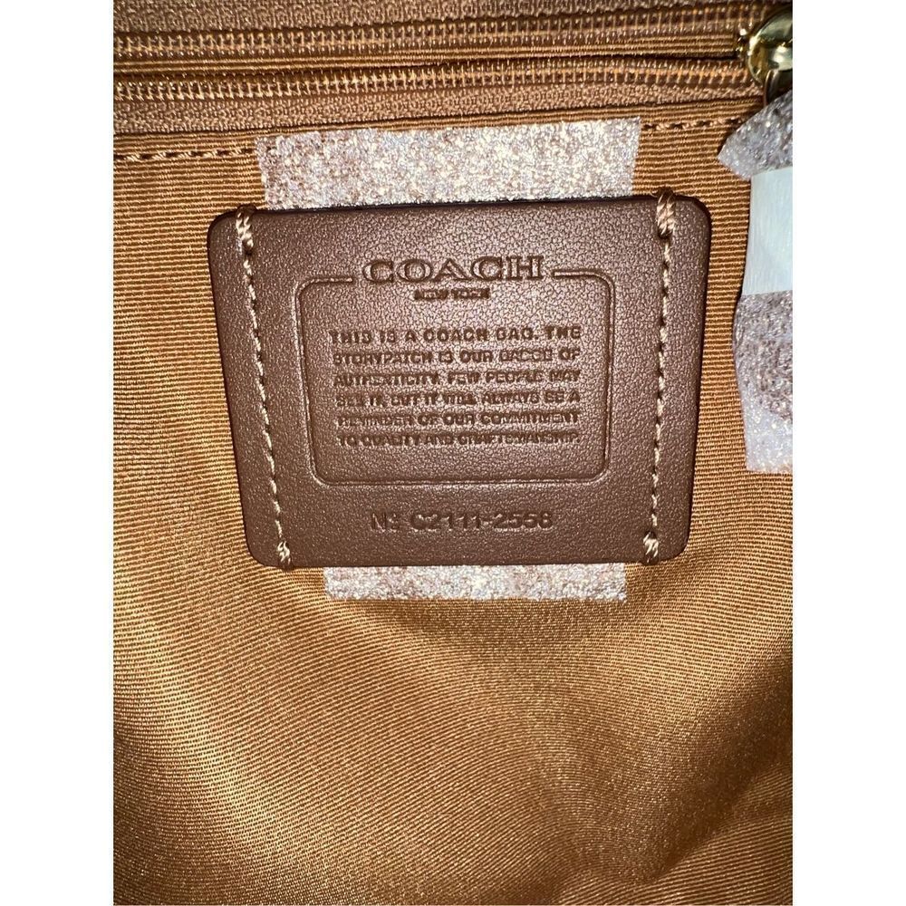 🔥🎁NEW! Coach Katy Satchel Handbag Sig Canvas Khaki/Electric Pink Msrp:$350.00 - Picture 8 of 9